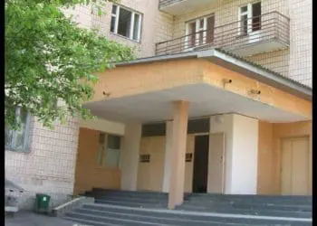 Першокурсниці влаштували гулянку з російською музикою в тернопільському гуртожитку