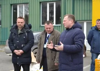 Ігор Сопель долучився до видачі допомоги сім’ям, які через війну залишилися без домівок