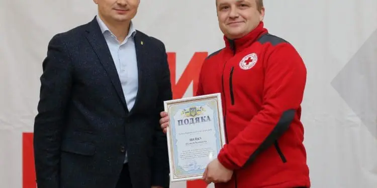 Голова Тернопільської облради Михайло Головко привітав працівників і волонтерів Червоного Хреста зі 105-річницею