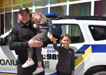 Поліція охорони пригляне за вашою дитиною лише за 100 гривень на місяць