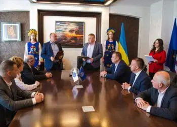 В ЗУНУ підписали угоду про співпрацю з обласним центром зайнятості