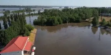 Підрив росіянами Каховської ГЕС: у Новій Каховці вода дійшла до центра міста
