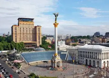 В небі нaд Київщиною було знищено понaд 30 повітряних цілей, – КМВА