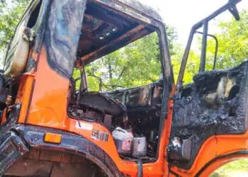 Вантажівку рятували від вогню у Чортківському районі (Фото)