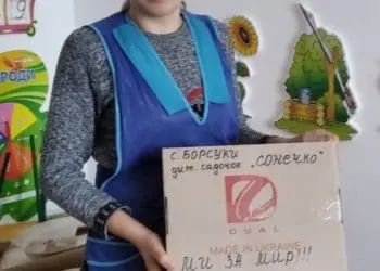 Галина Бурак з Борсуків – допомога для фронту від пиріжків до автомобіля
