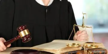 суддя