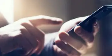 Тернополянин продав телефон за фальшиві долари