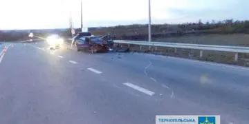 Водій INFINITI виїхав на зустрічну і спричинив смертельну ДТП у Чорткові