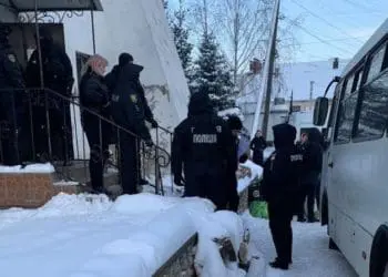 представники упц (мп) покинули Миколаївський собор у Кременці