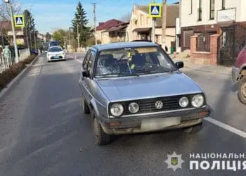 74-річного чоловіка збив водій Volkswagen Golf у селищі Товсте