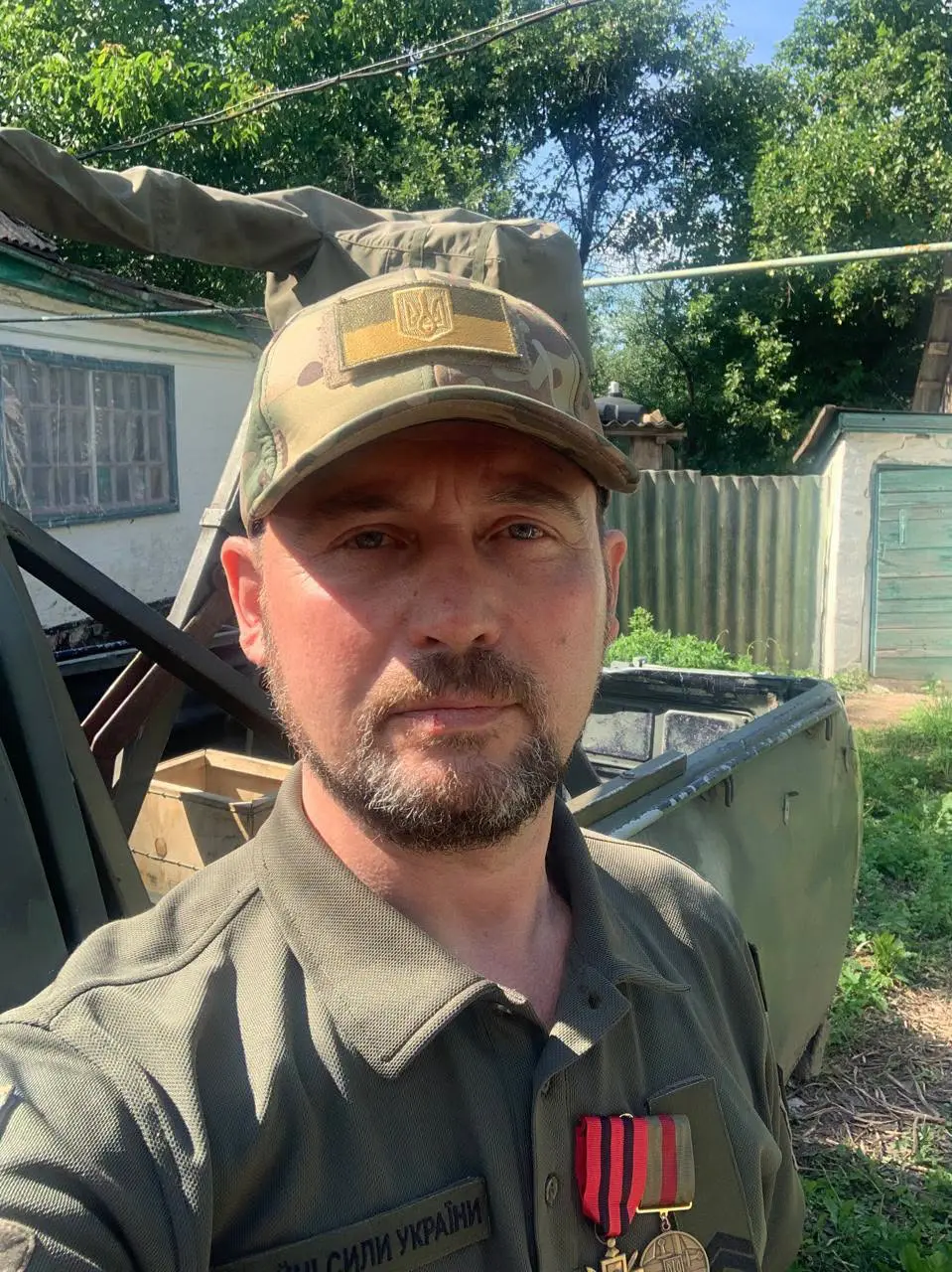 Заступника міського голови Чорткова Віктора Гурина нагородили «Золотим хрестом» та відзнакою Президента України