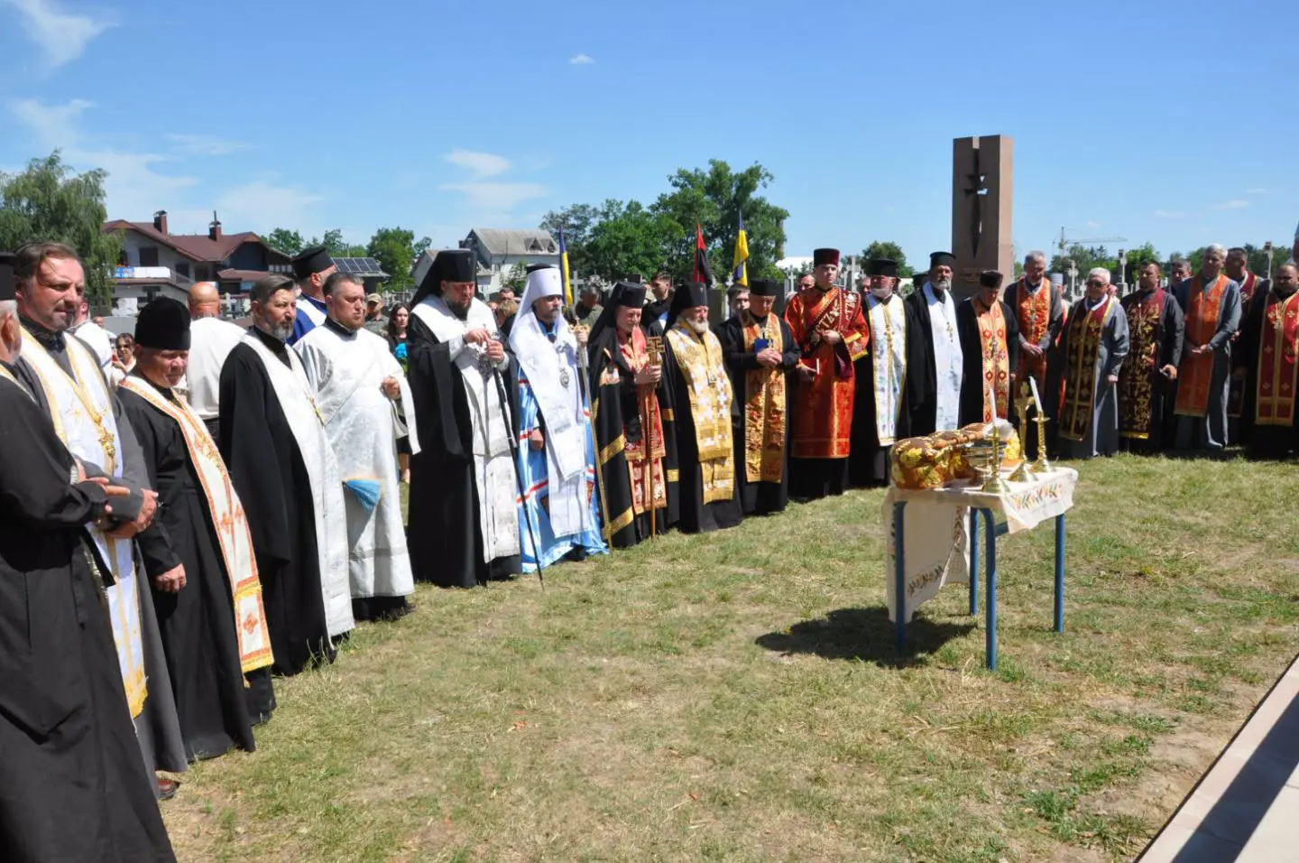 У Чорткові відкрили пам’ятний знак «Борцям за волю України» на честь жертв трагедії 1942 року
