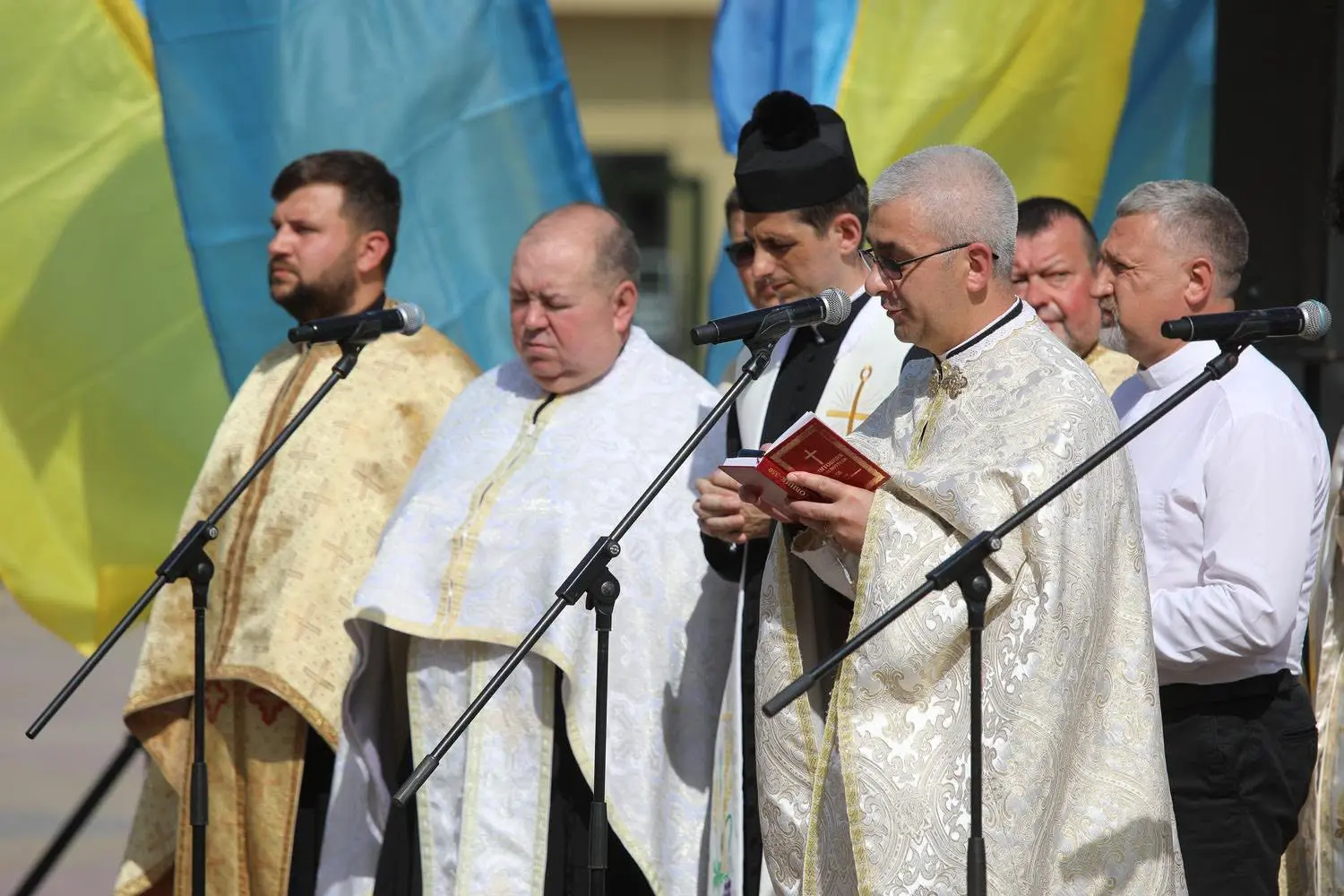 У Тернополі відзначили День Конституції України та вручили державні нагороди