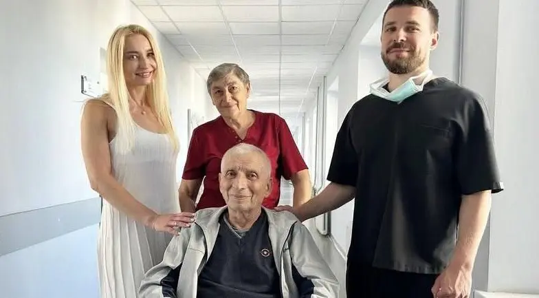 Після пів року лікування додому повернувся 69-річний чоловік, який пережив атаку на Тернопіль та 6 операцій