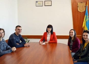 У Лановецькій громаді працюватиме волонтерка Корпусу Миру США