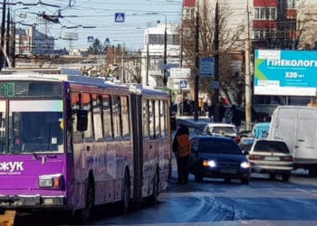 Офіційно внесено зміни у перелік та назви зупинок міського громадського транспорту у Тернополі