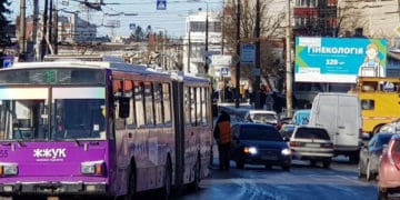 Офіційно внесено зміни у перелік та назви зупинок міського громадського транспорту у Тернополі