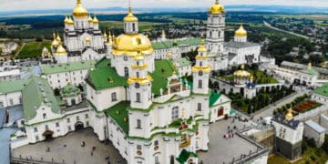 перевірити три релігійні об’єкти