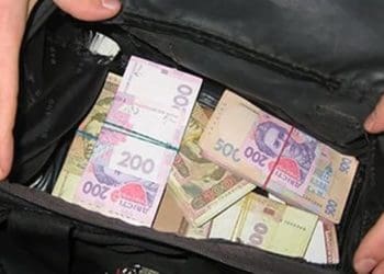 “Мелодрама” на Тернопільщині: Побили та втекли з викраденим майном і грошима