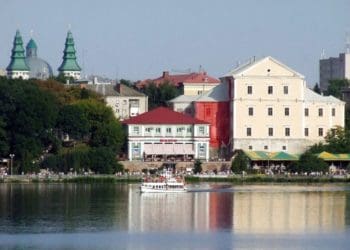 Чи святкуватиме цьогоріч Тернопіль День міста, розповів мер Сергій Надал