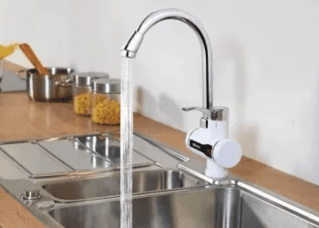 За воду — дві квитанції: чому тернополяни тепер платять за двома лічильниками