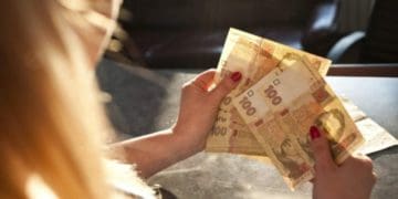 Податки, тарифи та гроші: що змінилось із 1 січня 2023 року