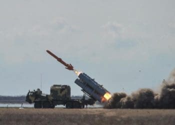 обстріл ракетами