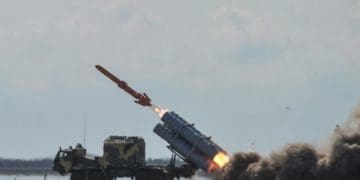 обстріл ракетами