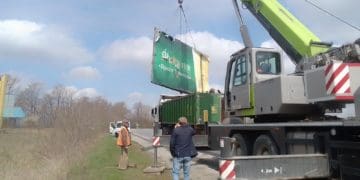 На Тернопільщині Служба автомобільних доріг демонтувала 20 незаконно встановлених білбордів