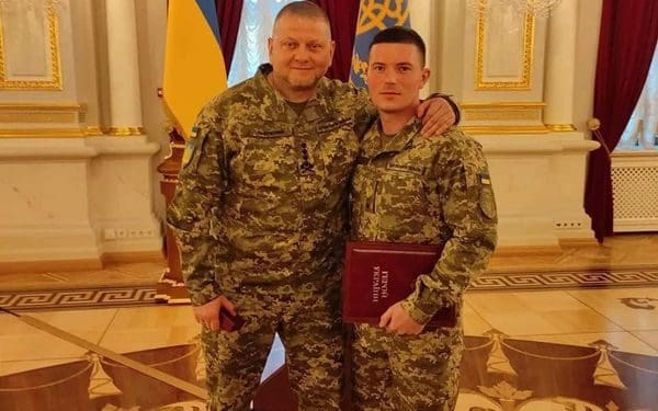 Захисник з Тернопільщини отримав найвищу нагороду – орден “Золота Зірка”