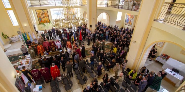 На Тернопільщині попрощалися із Романом Михайлишином