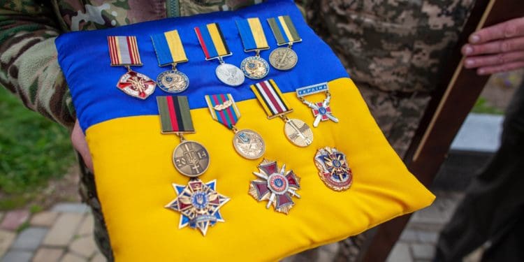 На Тернопільщині попрощалися із Романом Михайлишином