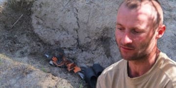 Три дні катували, а потім повели на розстріл: чоловік розповів, як вибрався з могили