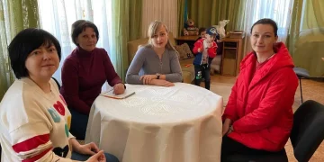 В Тернополі працює унікальний гуманітарний проєкт: Адресна допомога евакуйованим жінкам та дітям