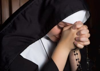 Справи судові: Монахиню не пускали у келію і хотіли виселити офіційно