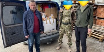 Микола Люшняк разом з іншими благодійниками передав допомогу теробороні