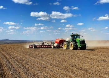 Аграрії Тернопільщини продовжують посівну