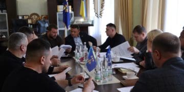 Голова Тернопільської облради Михайло Головко провів нараду щодо сесії