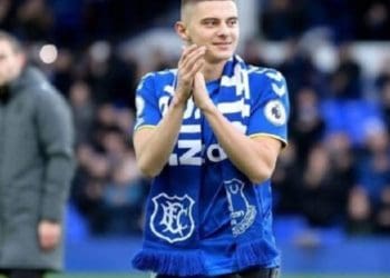 Уболівальники англійського клубу визнали гол українця найкращим у сезоні (Відео)