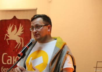 Почесну відзнаку від міністерства культури Польщі вручили тернопільському поету Юрію Завадському