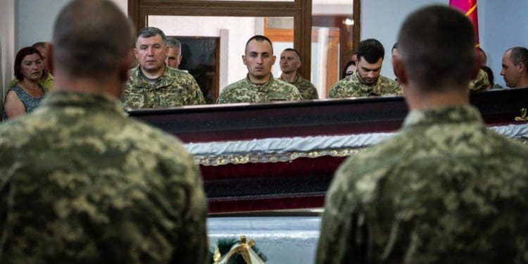 У Тернополі попрощалися з солдатом Ігорем Гесюком