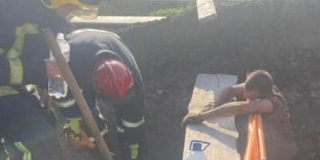 У селі поблизу Тернополя чоловіка живцем засипало землею