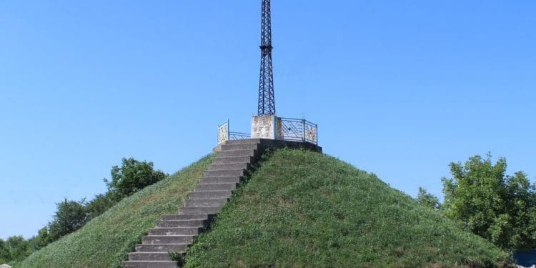 Найдавніший у Галичині пам’ятник “Полеглим Героям” знаходиться на Тернопільщині