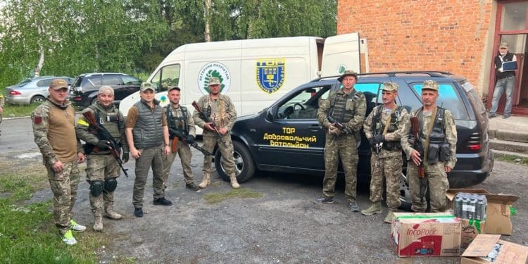 “Незламні, непереможні, відважні” – Михайло Головко відвідав воїнів з Тернопільщини на передових позиціях