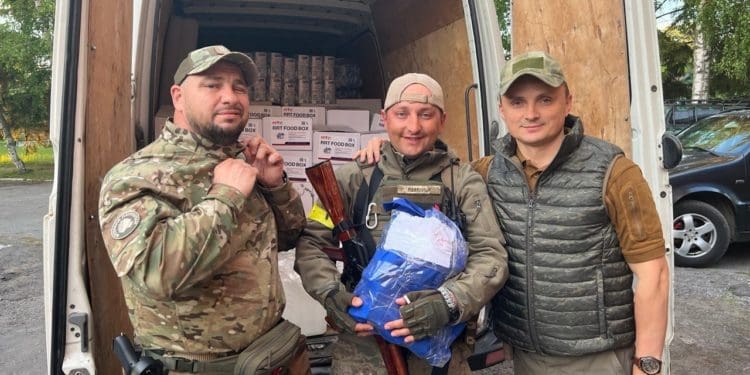 “Незламні, непереможні, відважні” – Михайло Головко відвідав воїнів з Тернопільщини на передових позиціях