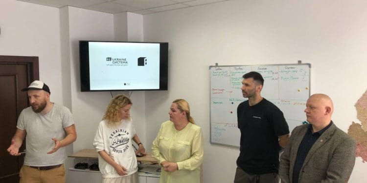 У Тернополі презентували проєкт з поселення тимчасово переміщених осіб