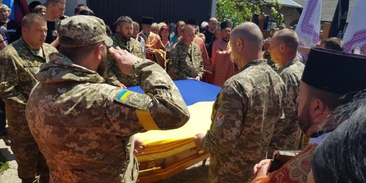 Тернопільщина попрощалася із двома загиблими Героями