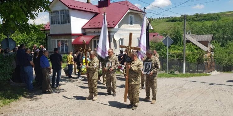 Тернопільщина попрощалася із двома загиблими Героями