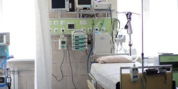 Тернопільська обласна лікарня отримала дороговартісне обладнання для лікування важкохворих