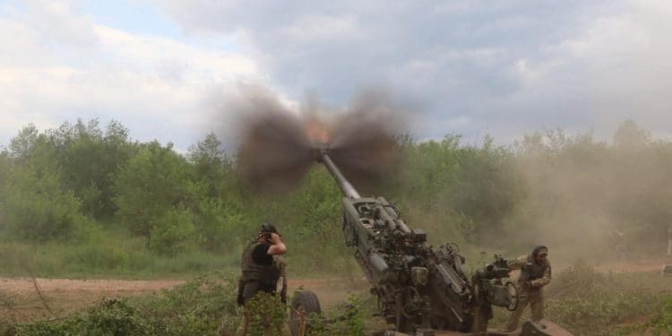Артбригада з Тернополя знищує окупантів з американських гаубиць